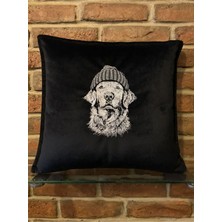 Harmony Factory Bereli Golden Retriever Nakışlı Siyah Kadife Kırlent Kılıfı Köpek Severlere Özel Dekoratif Yastık