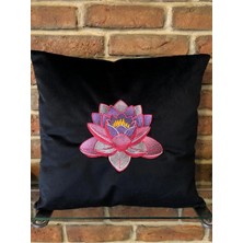 Harmony Factory Lotus Çiçeği Nakışlı Siyah Kadife Kırlent Kılıfı Zen ve Huzur Temalı Dekoratif Yastık