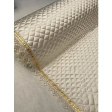 Kaizen Carpet Krem 40 cm Derinlik x 10 mt Boy Gold Su Taşı Detaylı Lüks Saten Kapitone Raf Örtüsü / Çekmece Örtüsü / Dolap İçi Örtü / Vintage Sınırlı Üretim Özel Seri Saten Raf Örtüsü