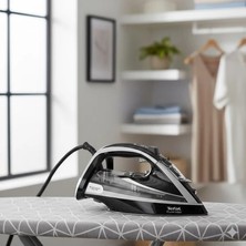 Tefal 3200 Watt Yüksek Performanslı Kireç Avcısı Buharlı Ütü, Hızlı Isınma, Damlama Önleme, Otomatik Kapanma 