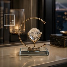 İki Yedi Konsept Hilal Gold Metal Masaüstü Objesi Kristal Cam Küreli Modern Ev Ofis Dekorasyonu 14.5 cm Hediyelik