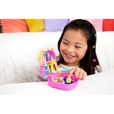 Ohbe Express Polly Bebekler ve Oyun Seti, Kediciğin Tatili Taşınabilir Mini Oyun Seti, 1 Mikro Bebek, Yavru Köpek Figürü ve Temaya Uygun Aksesuarlar, JCB17