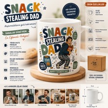 Tişört Kodu Snack Stealing Dad Porselen Kupa – Eğlenceli Babalar Günü Kupası