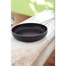 Gökdil Cantef Yanmaz Yapışmaz 26 cm Metal Kulplu Granit Tava