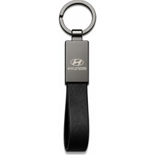 SAVEK Hyundai Anahtarlık Parlak Metal & Deri – Çift Tarafı Logolu, Premium Şık Tasarım, 12 x 2 cm Boyut, Araba Aksesuar