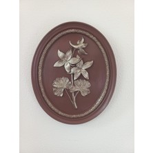Açık Kahverengi 21X17CM Beyaz Gold Detaylı Oval Duvar Dekoru