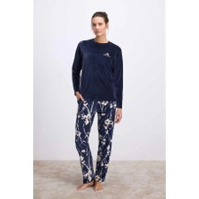 Vip Marketim Vipmarketim Uzun Kollu Kadife T-Shirt ve Çiçek Desenli Pantolon Pijama Takımı