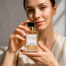 Emilla Grandy Vanilya 100 ml Unisex EDP | Ultra Yoğun Gurme Vanilya & Esmer Şeker | Yüksek Kalıcılık & Hipnotik Yayılım | Amber Floral Kadın Parfümü | Kremsi & Tatlı İmza Koku