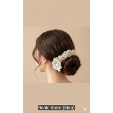 Bodrum Asel Inci Detaylı Çiçekli Lüks Scrunchie Toka – Krem