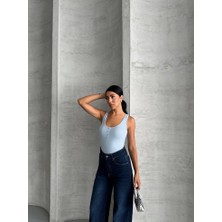 Leilaa Düğmeli Kalın Askılı Basic Bluz