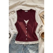 Şiir Gwon Slim Kalıp Süs Düğmeli Dantel Yaka ve Bel Detaylı Kolsuz Top & Bluz & Y2K -