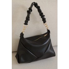 Aura Collection Online Kadın Büzgülü Omuz Çantası Altın Zincir Detaylı Yumuşak Deri Focus