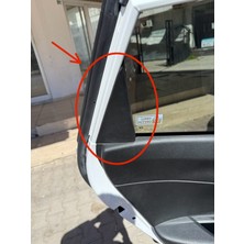 swordslife Hyundai I20 - Hyundai Bayon Corner Triangular Arka Kapı Köşe Üçgen Kapağı