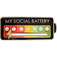 Yıldızan Spelt My Social Battery Hareketli Rozet Pin Broş Siyah