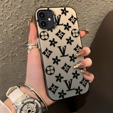 HONTINGA iPhone 11 ile Uyumlu Kılıf Silikon Kenar Sert Arka Kamera Koruyucu Basitlik Anti Düşme Kamera Korumalı Marka Desen Couple Telefon Kılıfı Kadın ve Erkek Için Uygundur K1-1326