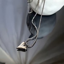 Gloriam Çelik Gümüş Renk Kalp Figür Minimal Top Detay Kadın Kolye
