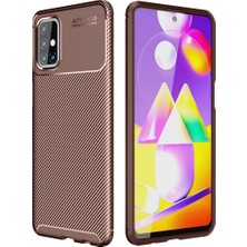 Mudanis Samsung Galaxy M31S Kılıf Auto Focus Karbon Kapak - Kahverengi