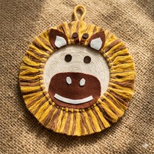 My Work Shop El Yapımı Makrome Aslan Duvar Süsü - Safari Konsept Çocuk ve Bebek Odası Duvar Dekoru (Çap: 35 cm)