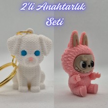 3D Atölye Maker  Beyaz Örgü Desen Köpek-2 ve Açık Pembe Labubu Anahtarlık