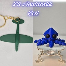 3D Atölye Maker  Koyu Yeşil Uçak ve Mavi Kalamar Anahtarlık