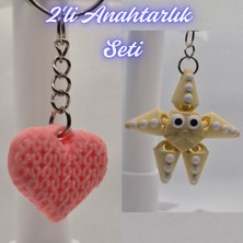 3D Atölye Maker  Açık Pembe Örgü Desenli Kalp ve Açık Sarı Hareketli Deniz Yıldızı Anahtarlık