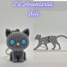 3D Atölye Maker  Gümüş Örgü Desenli Kedi ve Gümüş Esnek Kedi Anahtarlık