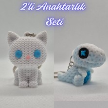 3D Atölye Maker  Beyaz Örgü Desenli Kedi ve Beyaz Örgü Desen Hareketli Dino Anahtarlık
