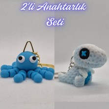 3D Atölye Maker  Açık Mavi Şaşkın Ahtapot ve Beyaz Örgü Desen Hareketli Dino Anahtarlık