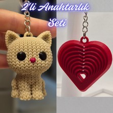 3D Atölye Maker  Krem Örgü Desenli Kedi ve Kırmızı Hareketli Kalp Anahtarlık