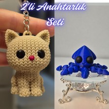 3D Atölye Maker  Krem Örgü Desenli Kedi ve Mavi Kalamar Anahtarlık