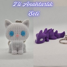 3D Atölye Maker  Beyaz Örgü Desenli Kedi ve Mor Esnek Ejder Anahtarlık