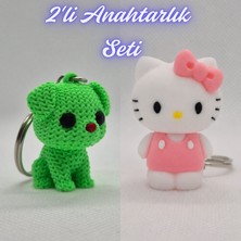 3D Atölye Maker  Açık Yeşil Örgü Desenli Köpek ve Beyaz Hello Kitty Anahtarlık