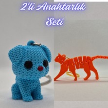 3D Atölye Maker  Açık Mavi Örgü Desenli Köpek ve Turuncu Esnek Kedi Anahtarlık