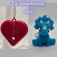 3D Atölye Maker  Kırmızı Hareketli Kalp ve Açık Mavi Örgü Desen Triceratops Anahtarlık