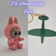 3D Atölye Maker  Açık Pembe Labubu ve Koyu Yeşil Uçak Anahtarlık