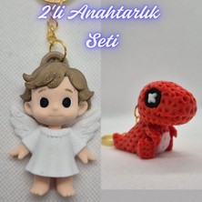 3D Atölye Maker  Kanatlı Masal Çocuk ve Kırmızı Örgü Desen Hareketli Dino Anahtarlık