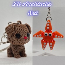 3D Atölye Maker  Koyu Kahverengi Örgü Desenli Köpek ve Turuncu Hareketli Deniz Yıldızı Anahtarlık
