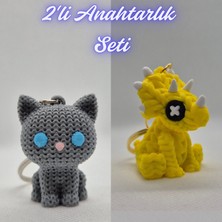 3D Atölye Maker Gümüş Örgü Desenli Kedi ve Sarı Örgü Desen Triceratops Anahtarlık