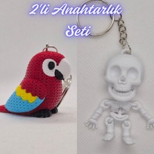 3D Atölye Maker  Kırmızı Örgü Desen Papağan ve Beyaz Esnek Yunus Anahtarlık