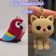 3D Atölye Maker  Kırmızı Örgü Desen Papağan ve Krem Örgü Desenli Kedi Anahtarlık