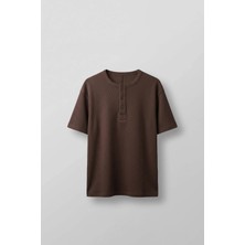 Abluka Online Erkek Relaxed Fit Fitilli Örme Düğmeli Yaka T-Shirt Kahverengi