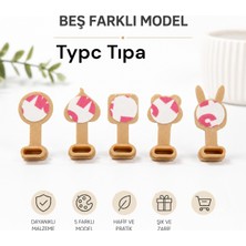 Emre Bilişim Type-C Toz Tapası 5'li Paket - 3m Yapışkanlı Kaybolmaz Telefon Şarj Girişi Koruyucu Sevimli Figürlü Set Krem