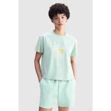 Ecko Unltd. Ecko Red Eva Loose Fit Bisiklet Yaka Baskılı %100 Pamuk Kadın Yeşil Tişört