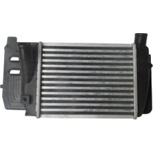 Bzt Toyota Yaris- 10/11; Turbo Soğutma Radyatörü 1.4 D4D (Intercooler) (BRAZING)(250X187X64) 179400N090