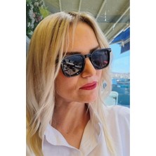 UltraMint Şık Kadın Vintage Kare Model Güneş Gözlüğü, Tarzınızı Tamamlar