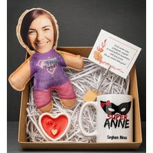 Bk Gift Kişiye Özel Bebek Yastık & Kupa & Mum & Notluk Kutulu Hediye Seti-1, Anneye Hediye, Anneler Günü Hediyesi