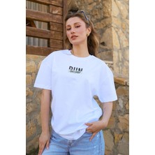 Velvoria Unisex Oversize Beyaz Run T-Shirt