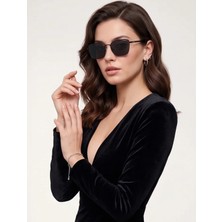 Vogue Kadın Güneş Gözlüğü Hailey Bieber UV400 53-17-135 NT26700136