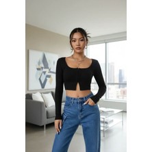 Melonika Kadın Siyah Agraflı Göğüs ve Göbek Dekolteli Uzun Kollu Crop Top Bluz Premium Stil
