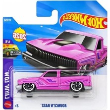 Odea Tekli Hot Wheels Arabalar, Eğlenceli Yarış Deneyimi